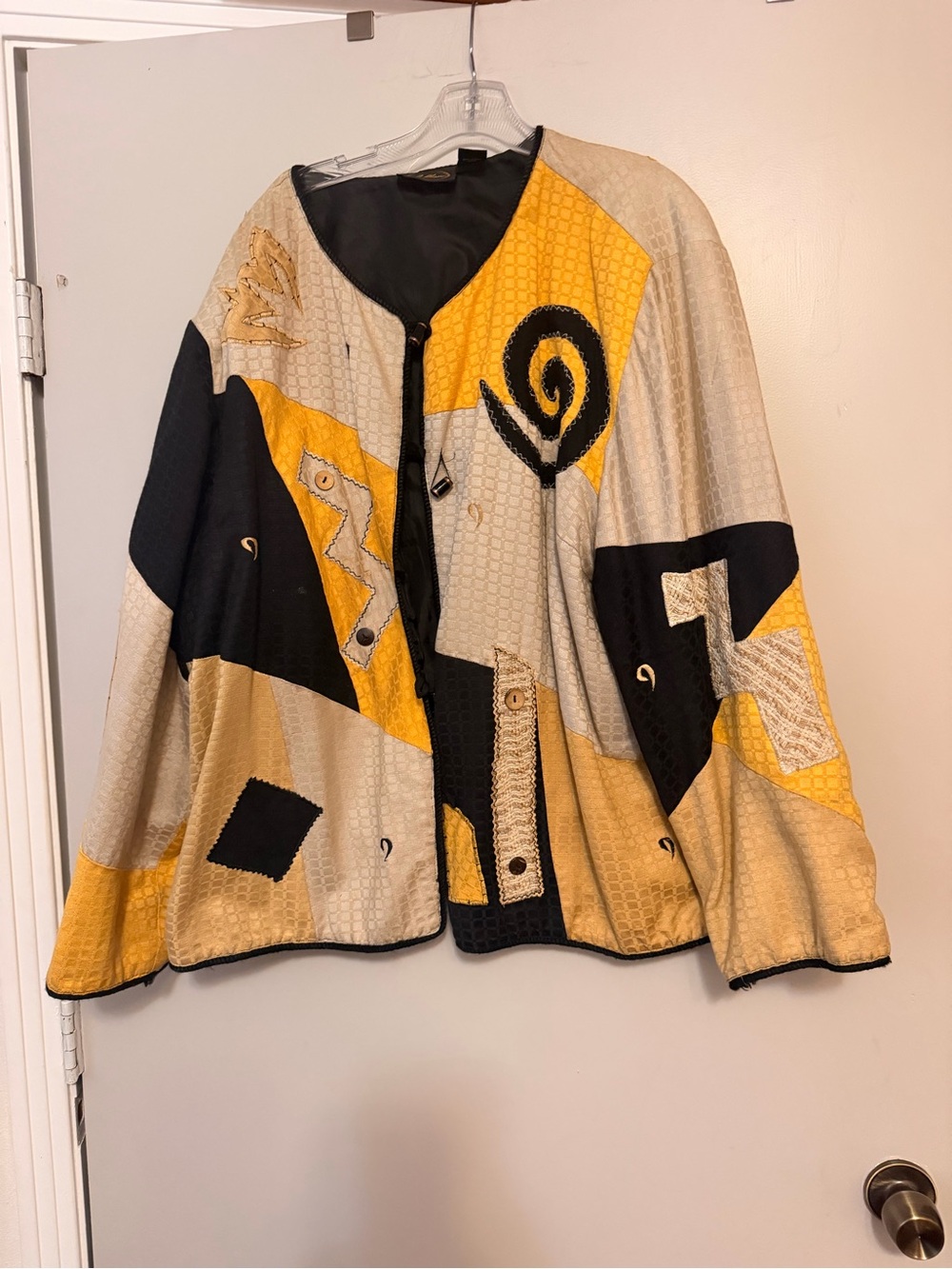Allure Women's Patchwork Geo-Print Jacket in Yellow, Black & Cream 4X